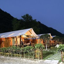 月亮河谷天幕民宿(留坝火烧店)