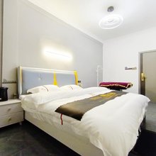 美术公寓(台江汽车站店)