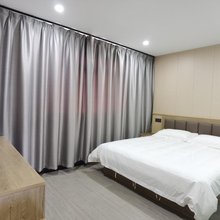 武汉鑫鼎宾馆(商学院店)