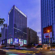 长沙瑞漫国际酒店(长沙火车站朝阳村地铁站店)