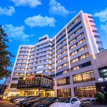 长沙华信酒店(五一广场火车站地铁站店)