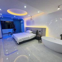 珠海轻奢酒店(珠海中路店)