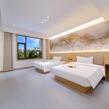 春风十里·暖心民宿(万岁山大宋武侠城宋都皇城旅游度假区店)
