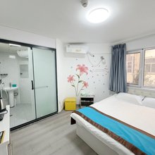 鑫凯商务宾馆(青岛火车站栈桥店)