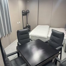 彤呈电竞酒店