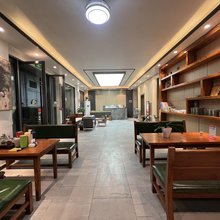 张家界阡陌客栈(武陵源国家森林公园标志门店)