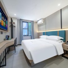 逸方公寓(广州岗顶地铁站中山三院店)