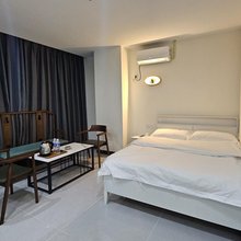 小雪公寓(明珠商业广场店)