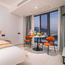 豪菲特酒店(西双版纳景洪嘎洒机场融创国际度假区店)