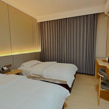盈江吉祥酒店(盈江汽车客运站店)