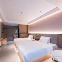 康福瑞酒店(北京西直门慈寿寺地铁站店)