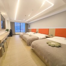 铂锦酒店(贵阳火车站万象城店)
