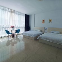临水公寓(兴义梦乐城店)