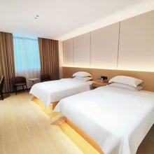 海潮之星酒店(海口美兰机场店)
