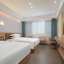 龙山金蝶大酒店