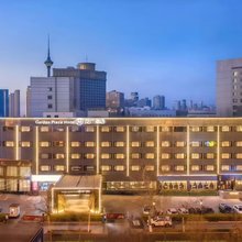 Garden Plaza Hotel 花广酒店(天津奥体中心天塔湖店)