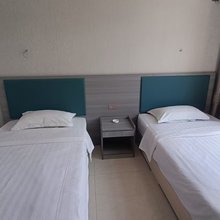双晨宾馆(华山游客中心店)
