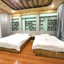 司莫拉佤族果果旅馆(腾冲驼峰机场店)