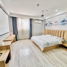 武汉菲斯酒店(人民汽车城店)