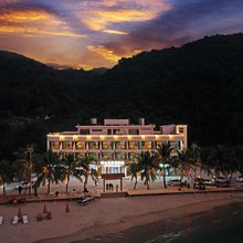 俄公湾度假酒店
