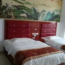臣新主题旅租