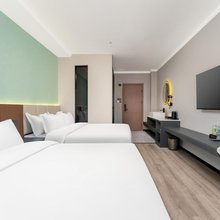 泉水叮咚酒店(千佛山景区泉城公园地铁站店)