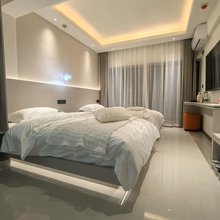 紫馨酒店(安顺南收费站合力城店)