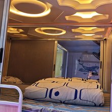 广州星月太空舱公寓员村店
