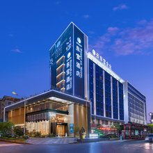 楚雄东宝酒店(太阳历公园店)