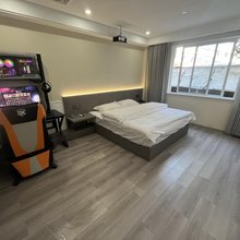 柏客电竞酒店