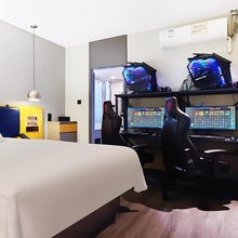 本色电竞酒店(杭州文三路地铁站店)