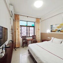 海口福鑫宾馆(海大南门夜市店)