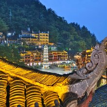 云居精选江景民宿(凤凰古城店)