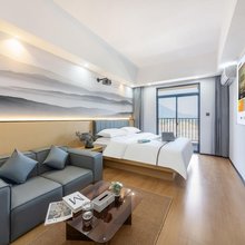 花季酒店(莆田动车站国投城市广场店)