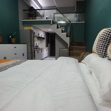 怡欣Loft公寓(万达茂奥体中心店)