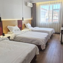 蒲县新华快捷酒店(蒲伊东街店)