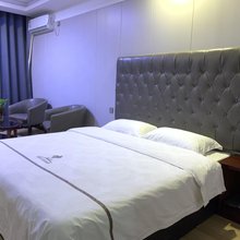哈密亚欧花园酒店(皇后天街店)