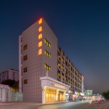 维也纳酒店(上海周浦地铁站小上海步行街店)