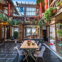 云飞扬·纳西花园轻奢美宿(大水车店)