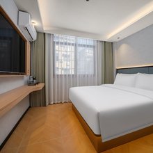 瑞豪酒店(丽水学院中心医院店)