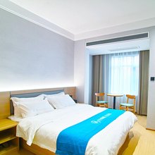 如家UP华驿精选酒店(洛阳火车站店)