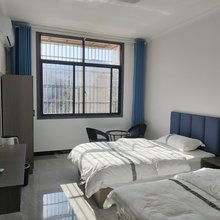 如凤庄园(桃花冲滑雪场店)