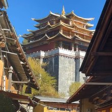 香格里拉心悦别院丨全屋智能·云端藏氧轻奢民宿(独克宗古城店)