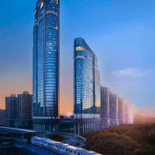 Sky·云际51高空江景度假酒店(重庆奥体中心龙湖时代天街店)