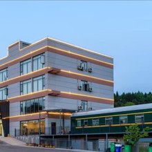 巴东野花坪露营酒店