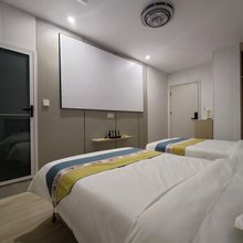 宋庭酒店(开封清明上河园开封鼓楼景区店)