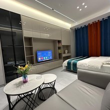 秋禾民宿(驻马店站前进大道店)