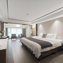 重庆宽舍·伽仕汀酒店(汽博中心金渝地铁站店)