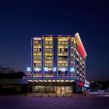 厦门米兰·假日酒店(同安新民大道店)