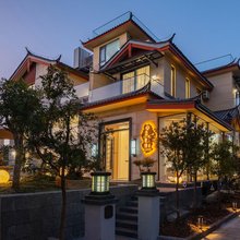 蓝山·慕语Muyu日照金山景墅(黑龙潭公园店)